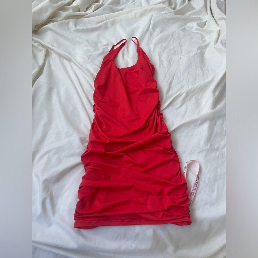 Oh Polly One Time Thing Asymmetric
Ruched Mini Dress in Red size 4